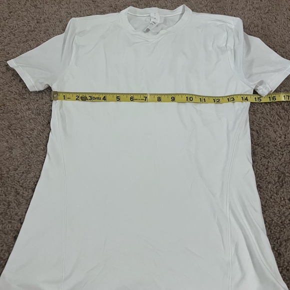 lululemon athletica Classic White Short Sleeve Tee - Picture 4 of 5